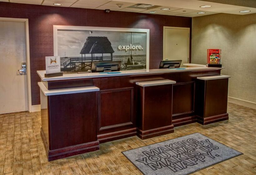 هتل Hampton Inn Rochesterirondequoit