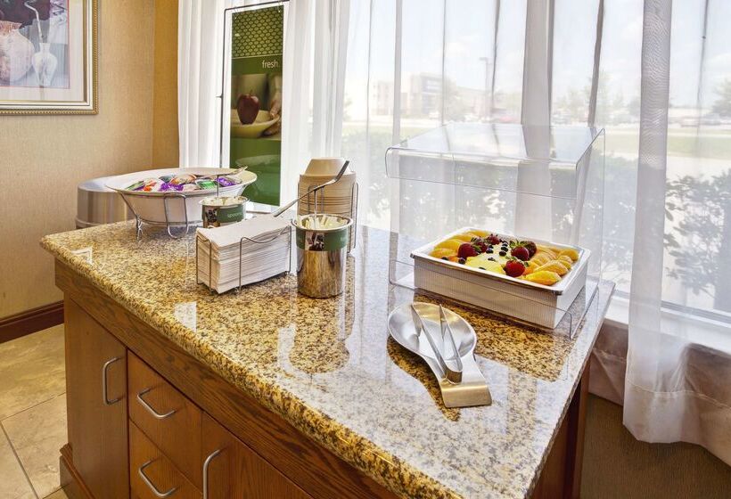 هتل Hampton Inn Rutland