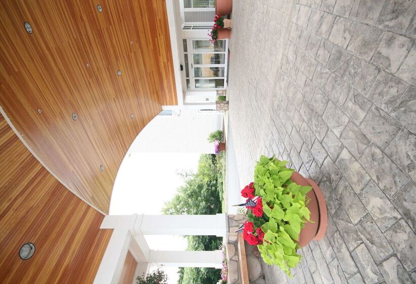 هتل Hampton Inn Rutland