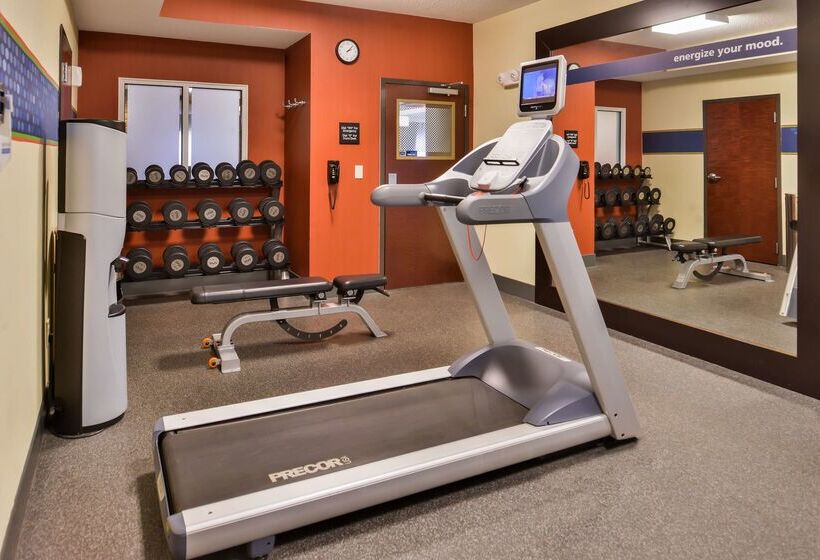 호텔 Hampton Inn Statesville