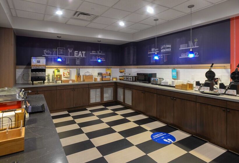 فندق Hampton Inn & Suites Atlsix Flags