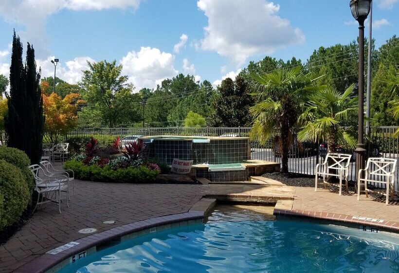 فندق Hampton Inn & Suites Atlsix Flags