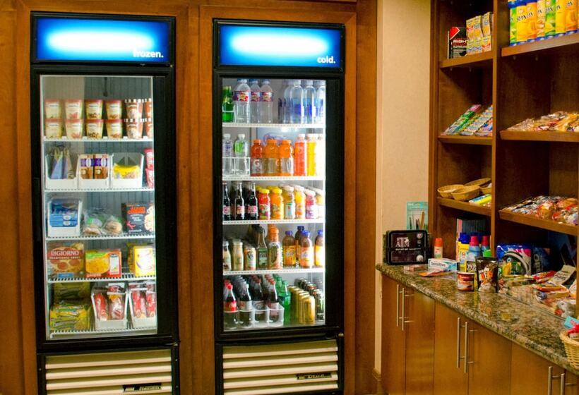 فندق Hampton Inn And Suites College Station