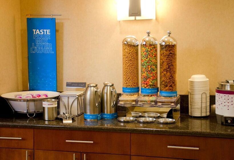 فندق Hampton Inn And Suites College Station