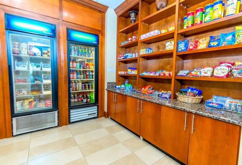 فندق Hampton Inn And Suites College Station