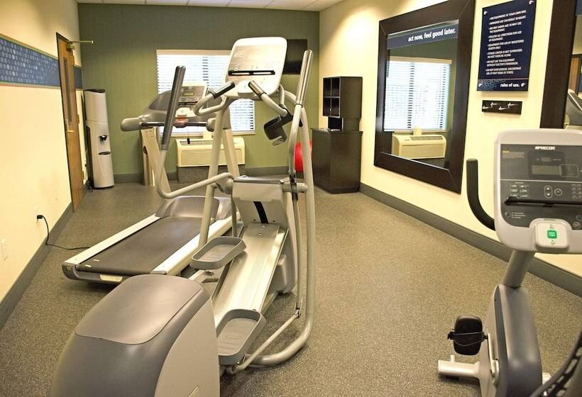 فندق Hampton Inn And Suites College Station