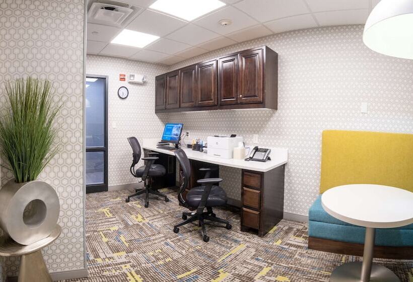 ホテル Hampton Inn & Suites Dallas/lewisvillevista Ridge Mall, Tx