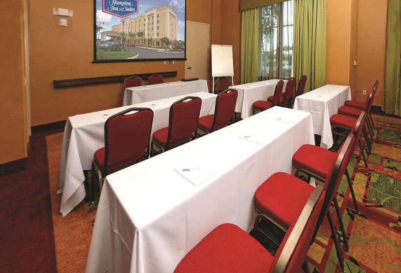 בית מלון כפרי Hampton Inn & Suites Homestead Miami South