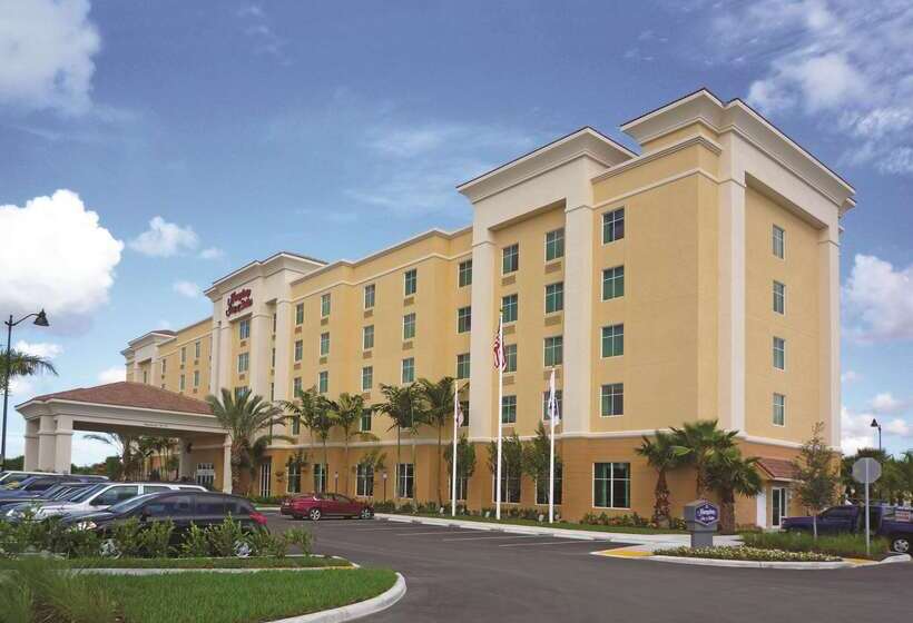 בית מלון כפרי Hampton Inn & Suites Homestead Miami South
