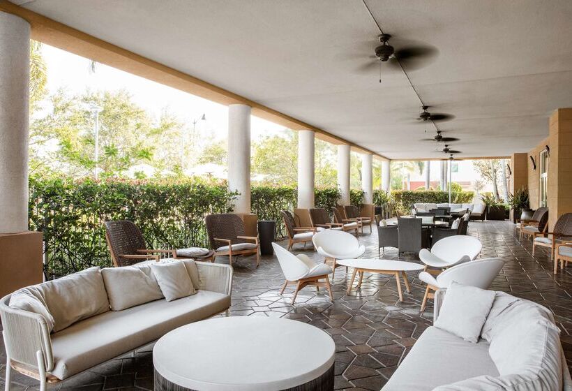 בית מלון כפרי Hampton Inn & Suites Homestead Miami South