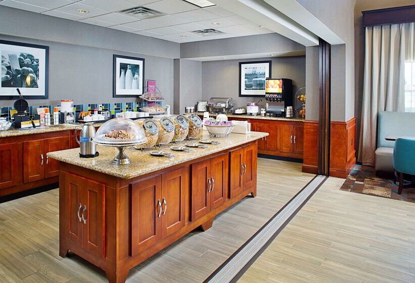 ホテル Hampton Inn & Suites Mansfield