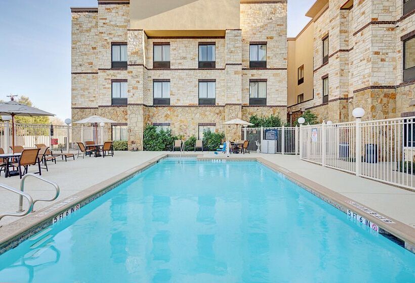 ホテル Hampton Inn & Suites Mansfield