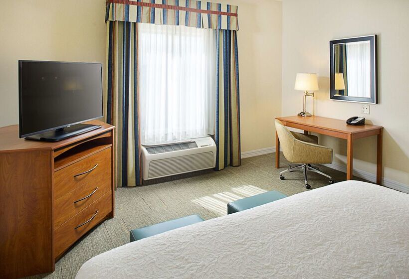 ホテル Hampton Inn & Suites Mansfield