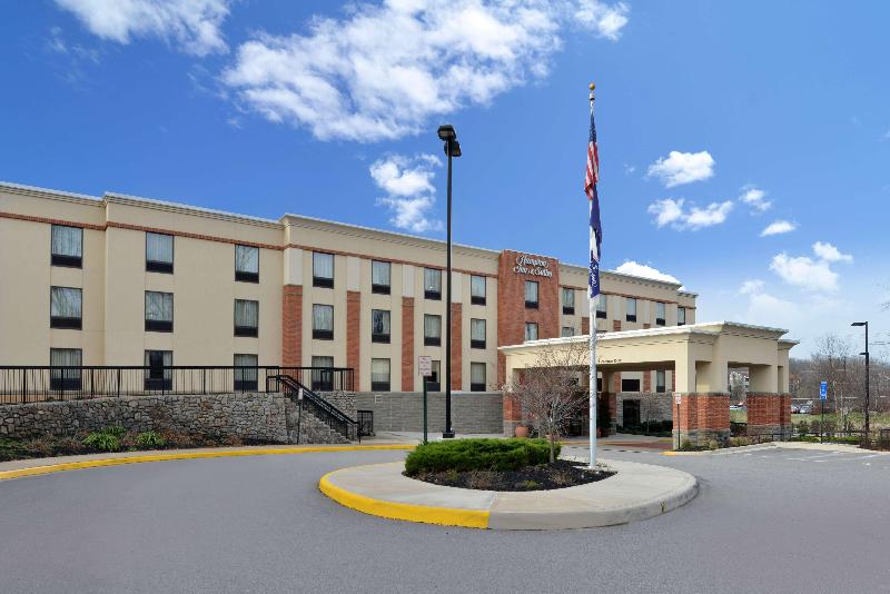هتل Hampton Inn & Suites Fort Belvoir Alexandria South
