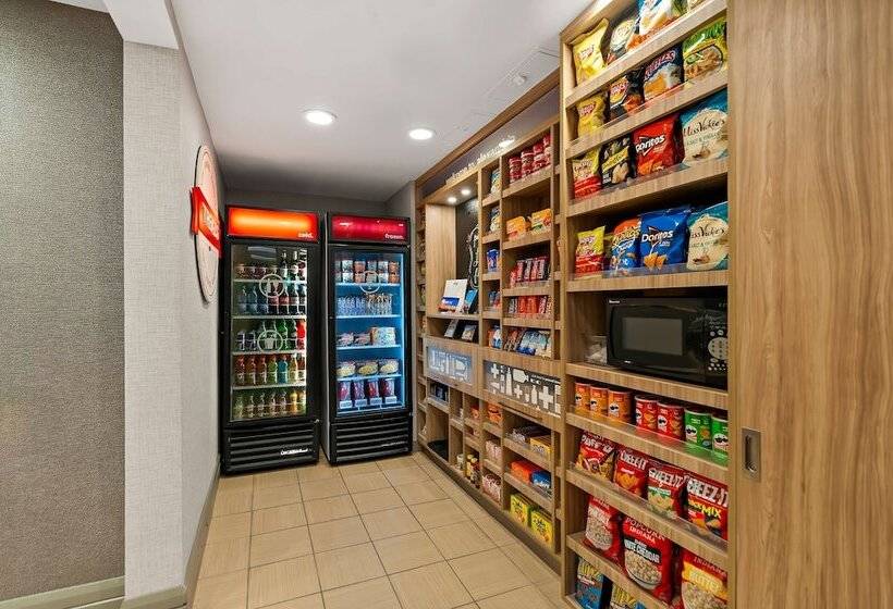 هتل Hampton Inn & Suites Fort Belvoir Alexandria South