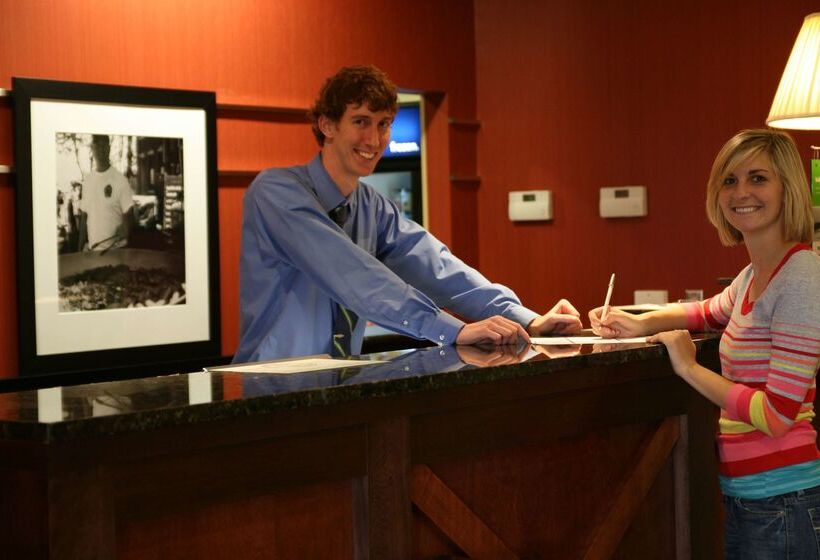 ホテル Hampton Inn & Suites Wilder