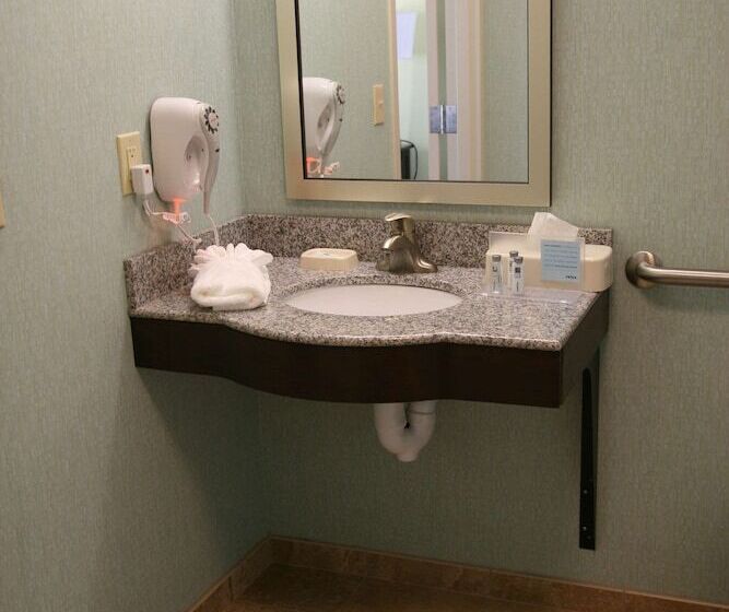 ホテル Hampton Inn & Suites Wilder