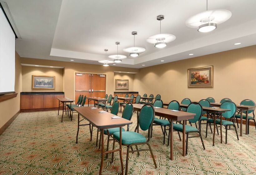 ホテル Hampton Inn & Suites Williamsburg Central