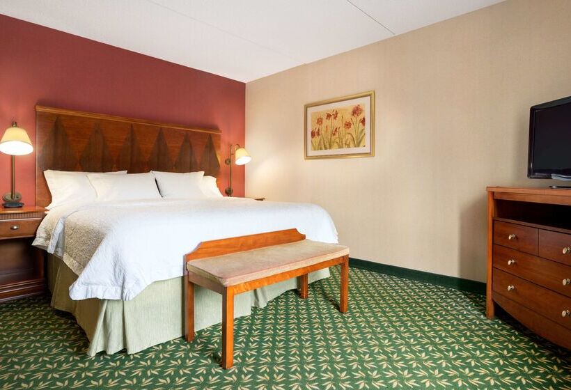 호텔 Hampton Inn & Suites Williamsburg Central