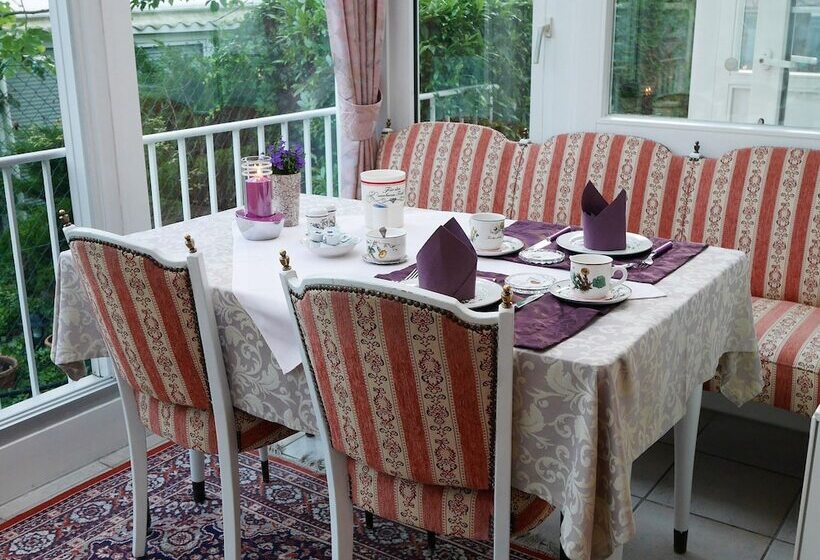 Haus Mooren, Hotel Garni