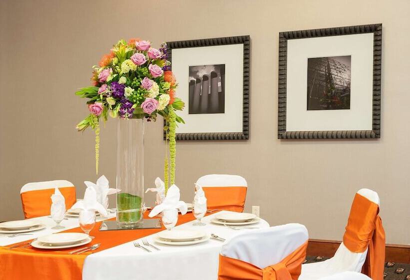 فندق Hilton Garden Inn Columbus/edinburgh