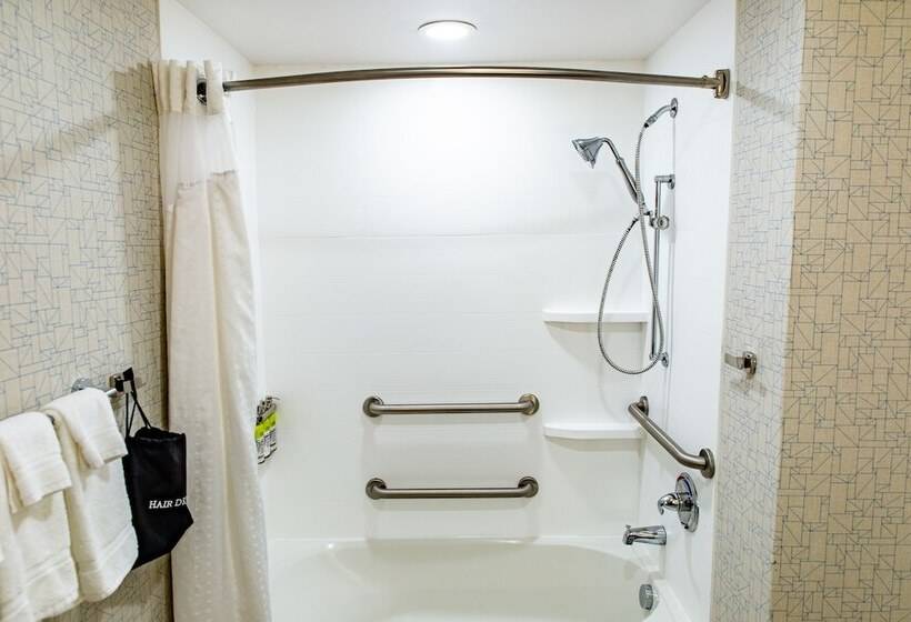 בית מלון כפרי Holiday Inn Express   Columbus   Dublin, An Ihg