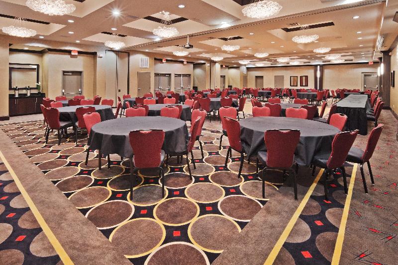 فندق Holiday Inn Express & Suites North Dallas At Preston, An Ihg