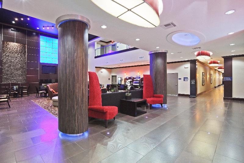 فندق Holiday Inn Express & Suites North Dallas At Preston, An Ihg