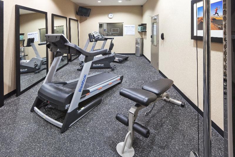 فندق Holiday Inn Express & Suites North Dallas At Preston, An Ihg