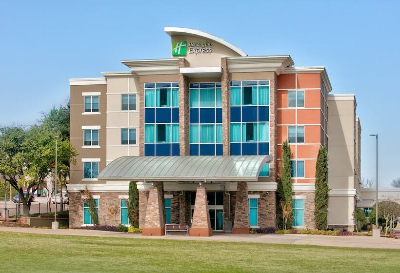 فندق Holiday Inn Express & Suites North Dallas At Preston, An Ihg