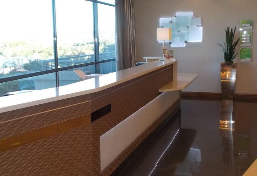 هتل Holiday Inn Johannesburg Rosebank, An Ihg