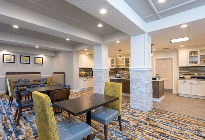 ホテル Homewood Suites By Hilton Bloomington