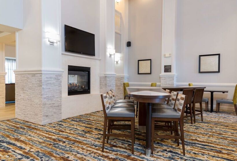 ホテル Homewood Suites By Hilton Bloomington