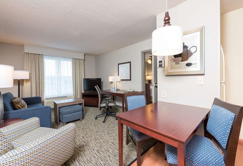ホテル Homewood Suites By Hilton Bloomington