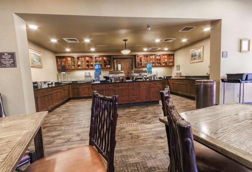 هتل Homewood Suites By Hilton Bozeman