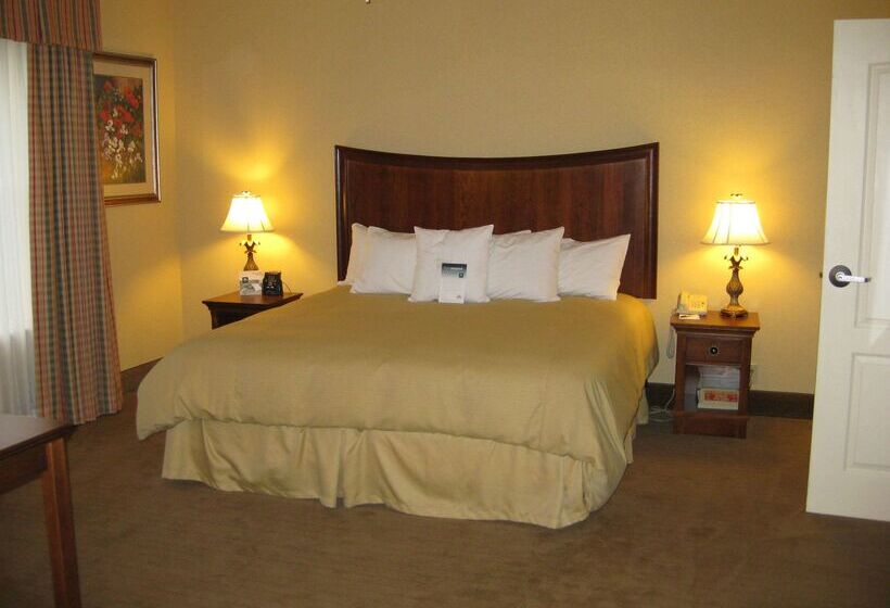 هتل Homewood Suites By Hilton Chesapeakegreenbrier