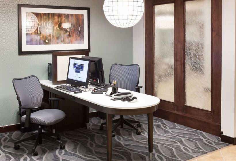 ホテル Homewood Suites By Hilton El Paso Airport