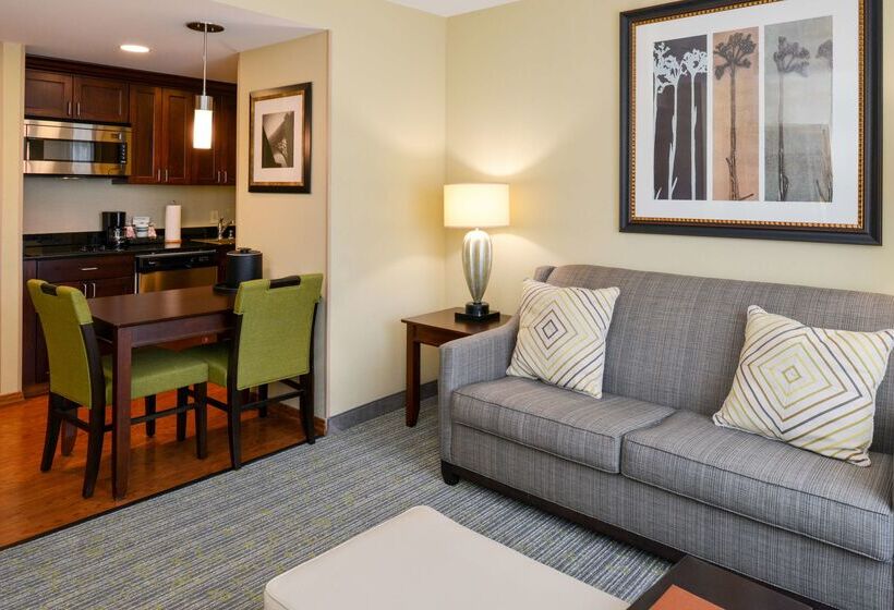 호텔 Homewood Suites By Hilton Fresno