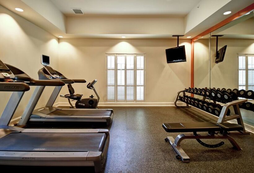 فندق Homewood Suites By Hilton Charleston Airport