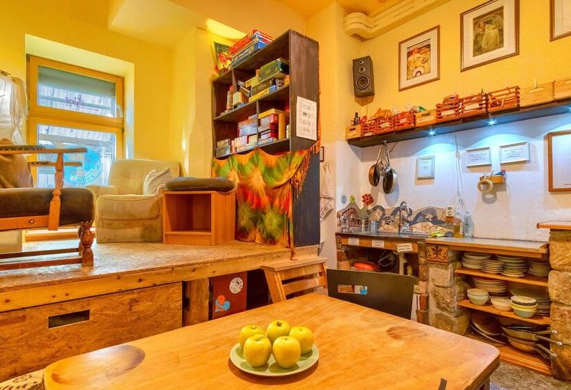 酒店 Hostel Lollis Homestay Dresden