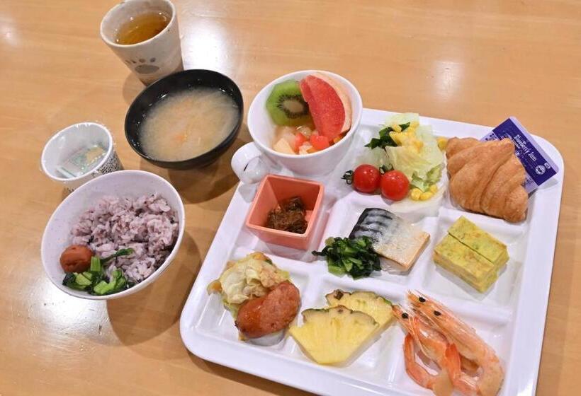 Iriomotejima Jungle Hotel Painumaya