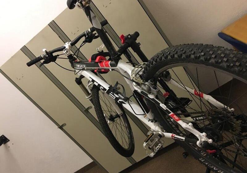 Отель Kögele Mit Restaurant Bei Innsbruck Axamer Lizum