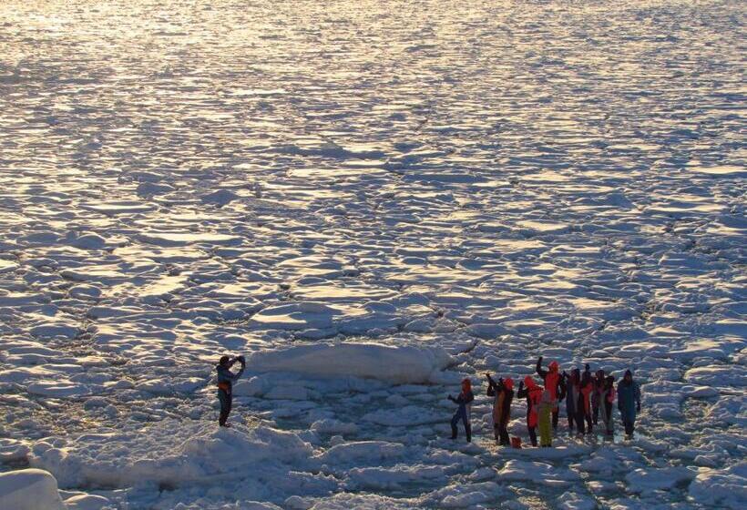 Kitakobushi Shiretoko Hotel & Resort