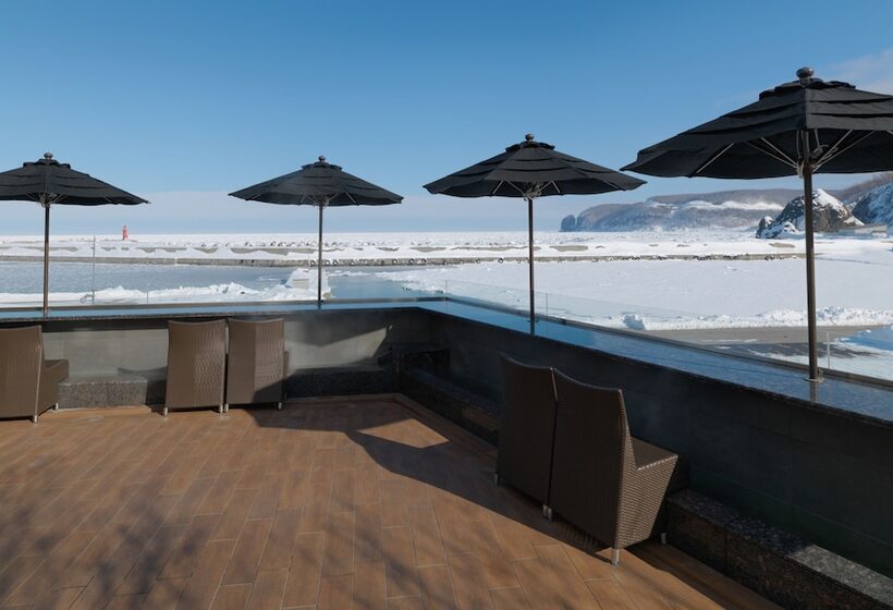 Kitakobushi Shiretoko Hotel & Resort