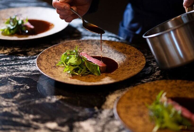 Kitakobushi Shiretoko Hotel & Resort