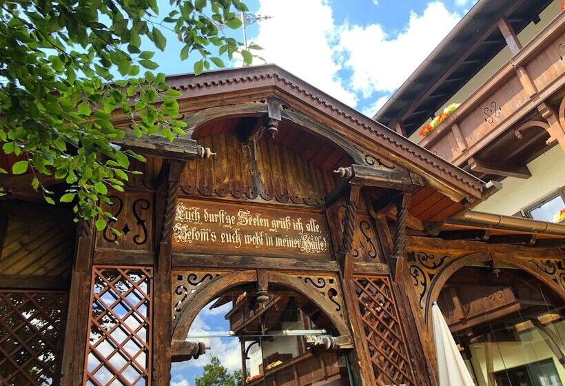 فندق Krone Tirol