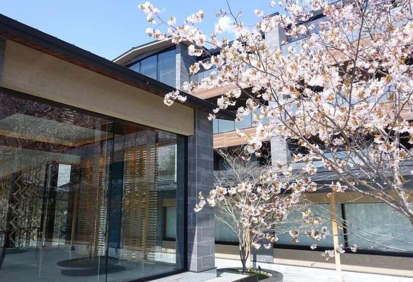 Hotel Kyukamura Shikotsuko