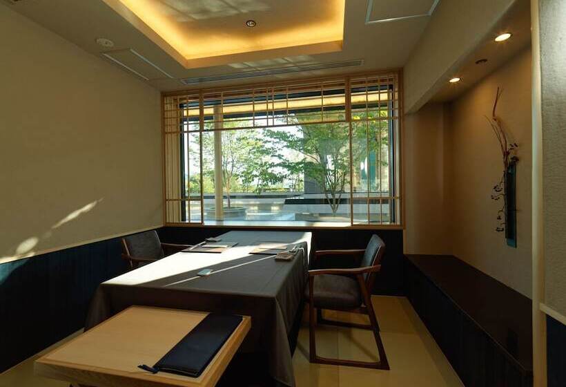 Hotel Kyukamura Shikotsuko