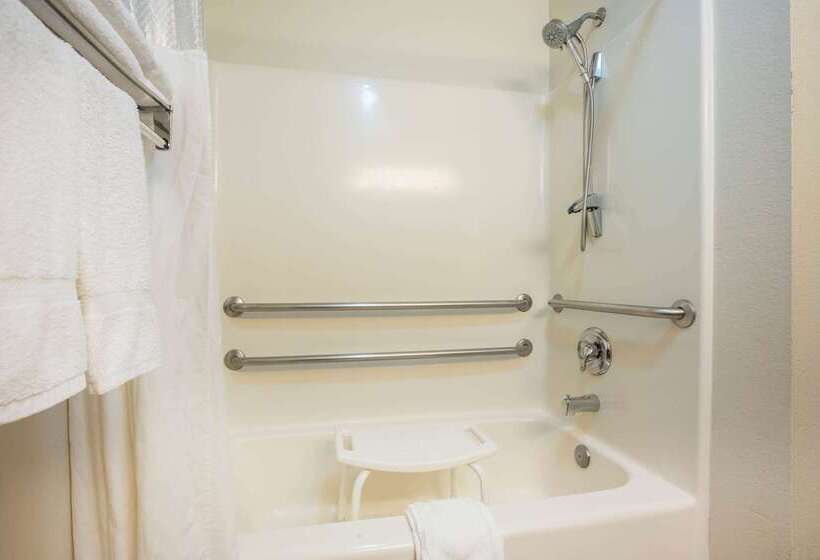 ホテル La Quinta By Wyndham Portland Airport