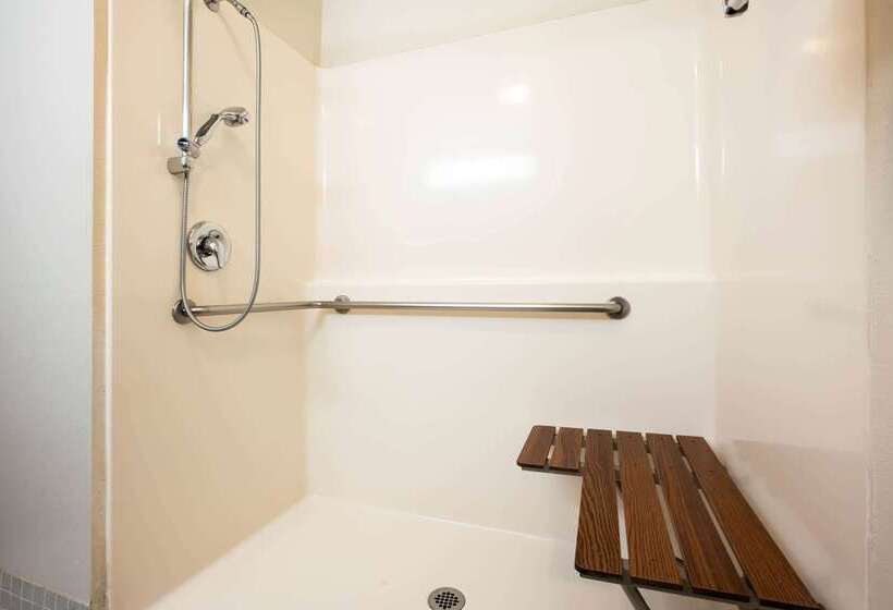 ホテル La Quinta By Wyndham Portland Airport